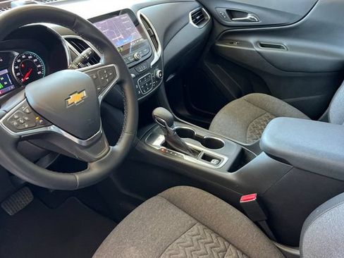 Used 2024 Chevrolet Equinox LT FWD image 10