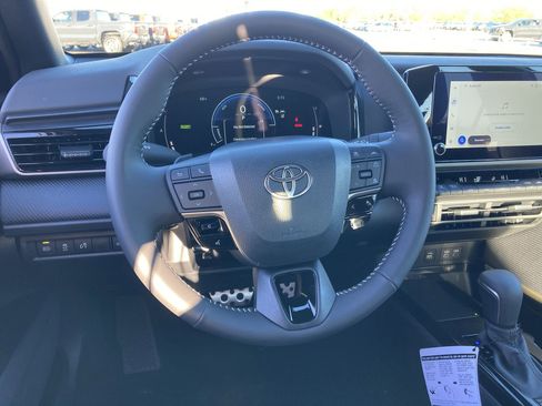 Certified 2026 Toyota Camry SE image 11