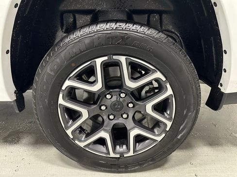 Used 2025 RAM 1500 Laramie image 67