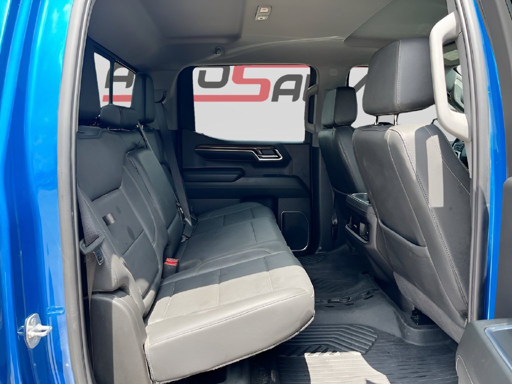 Used 2024 Chevrolet Silverado 1500 RST AWD/4WD image 28