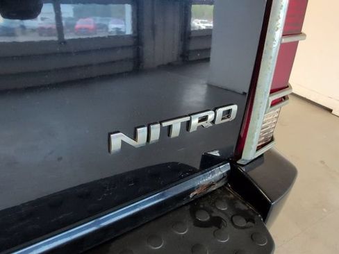 Used 2011 Dodge Nitro Heat w/ Trailer Tow Group AWD/4WD image 26