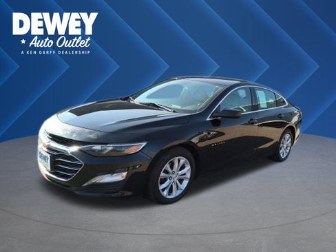 Used 2020 Chevrolet Malibu LT image 1