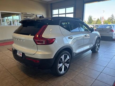 Used 2023 Volvo XC40 Recharge Plus w/ Protection Package Premier AWD/4WD image 5