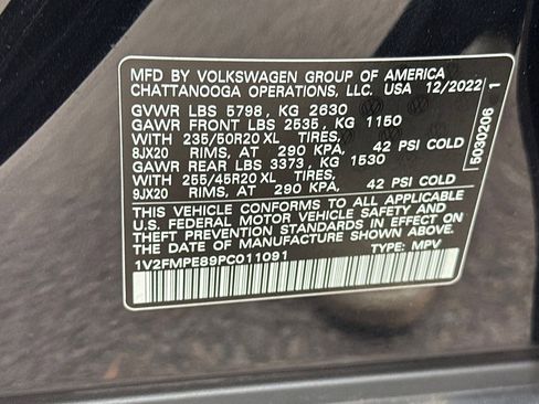 Used 2023 Volkswagen ID.4 Pro S RWD image 29