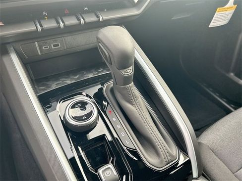 New 2026 Chevrolet Colorado Trail Boss image 16