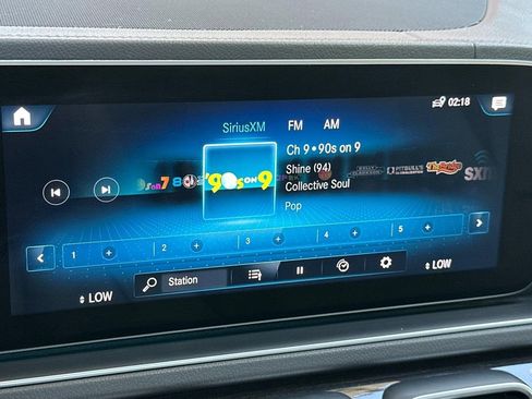 Used 2020 Mercedes-Benz GLS 580 4MATIC image 26