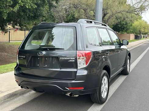 Used 2013 Subaru Forester 2.5X AWD/4WD image 8