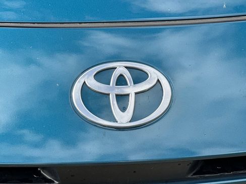 Used 2025 Toyota Camry SE FWD image 45