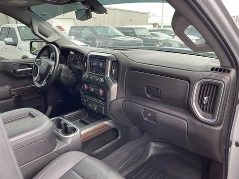Used 2021 Chevrolet Silverado 1500 RST w/ Rally Edition AWD/4WD image 17