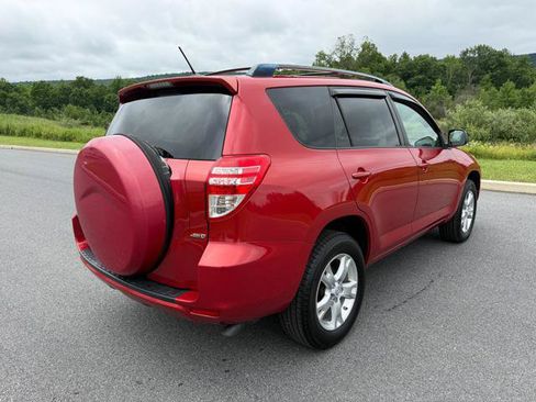 Used 2011 Toyota RAV4 4WD w/ Upgrade Value Pkg image 8