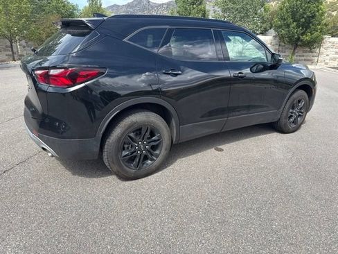 Used 2022 Chevrolet Blazer LT AWD/4WD image 9
