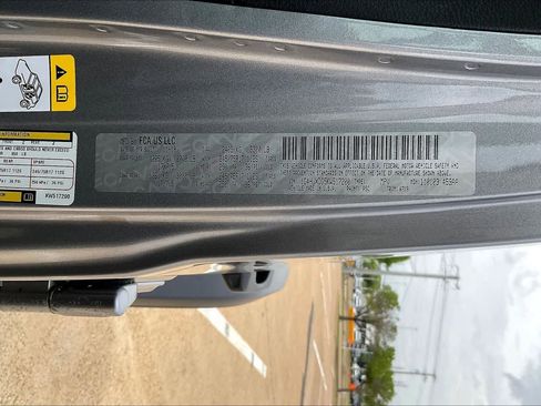 Used 2019 Jeep Wrangler Unlimited Sport S image 20