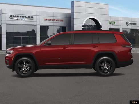 Used 2024 Jeep Grand Cherokee L Altitude AWD/4WD image 3