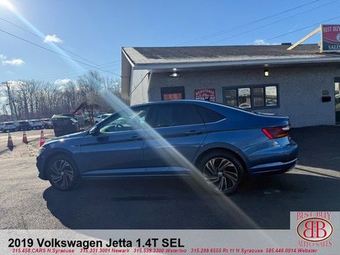 Used 2019 Volkswagen Jetta SEL Premium image 6