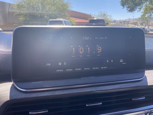 Used 2021 Kia Telluride SX w/ Nightfall Edition Package AWD/4WD image 14