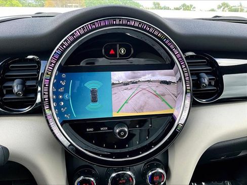 Used 2024 MINI Cooper S image 23