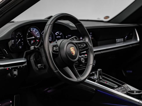Used 2022 Porsche 911 Targa 4S AWD/4WD image 49