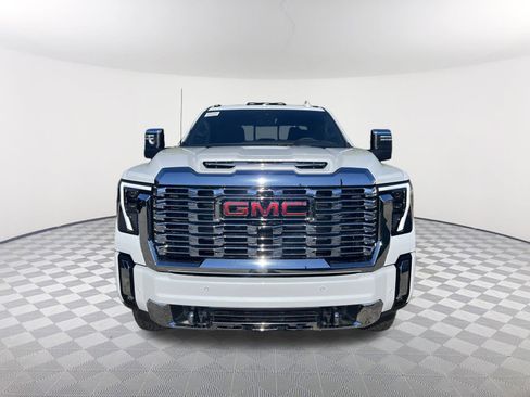 New 2026 GMC Sierra 2500 Denali w/ Denali Reserve Package image 2