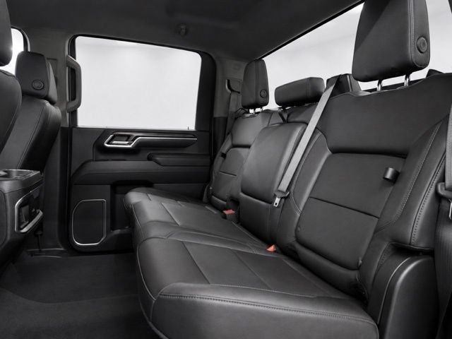 Used 2026 GMC Sierra 2500 SLT w/ SLT Convenience Package AWD/4WD image 17