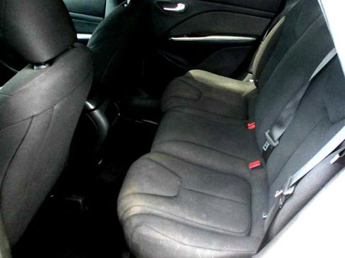 Used 2013 Dodge Dart SE w/ Value Group image 8