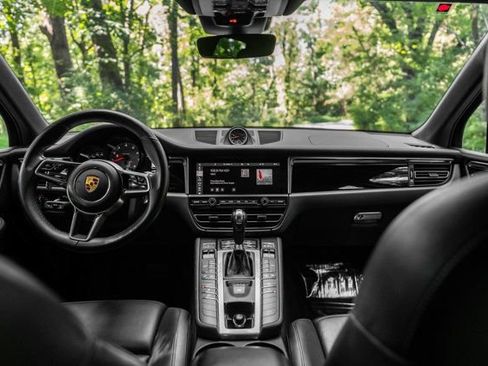 Used 2021 Porsche Macan S AWD/4WD image 57