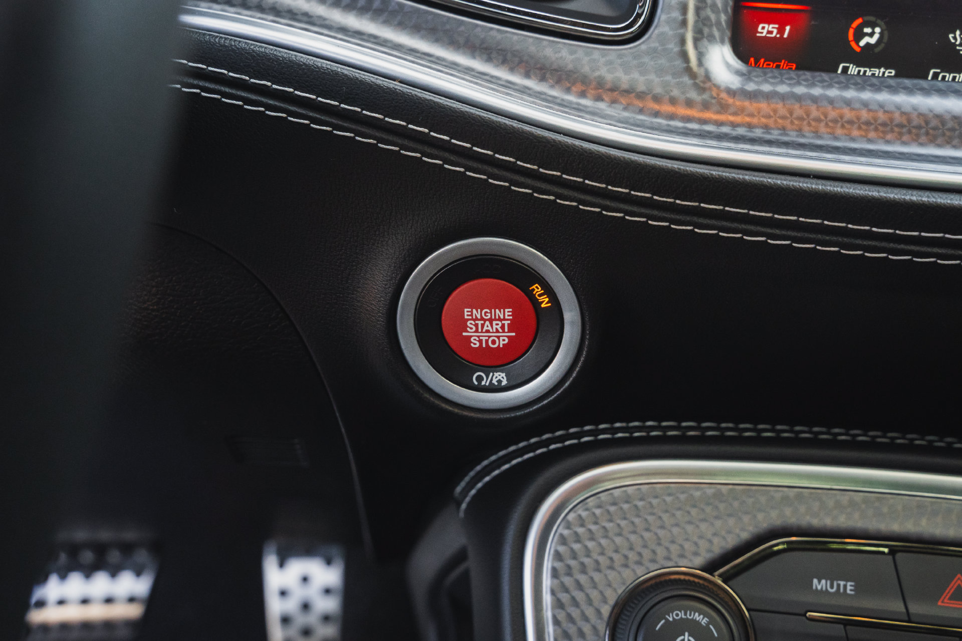 Used 2022 Dodge Challenger SRT Hellcat Redeye RWD image 81