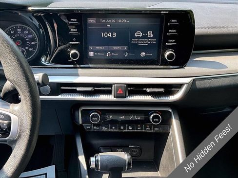 Used 2022 Kia K5 LXS FWD image 6