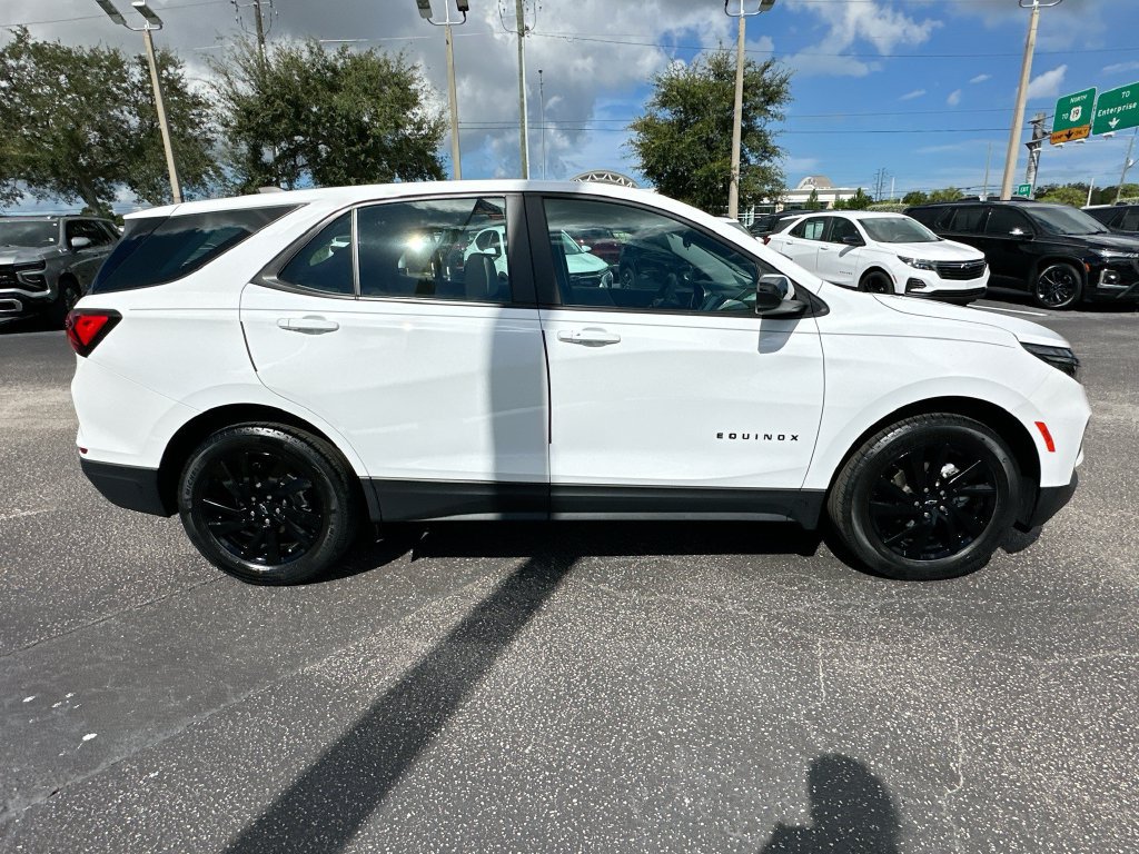 Certified 2024 Chevrolet Equinox LS w/ Sport Edition FWD image 4