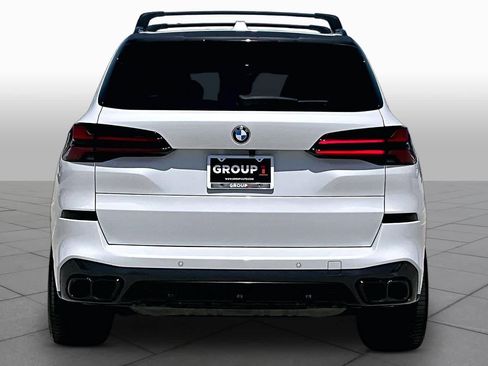 Used 2024 BMW X5 M60i AWD/4WD image 4