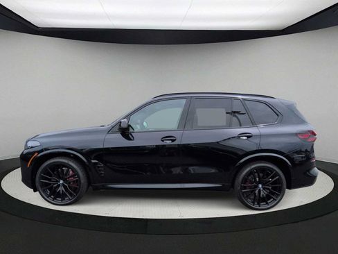 New 2026 BMW X5 xDrive40i w/ M Sport Package AWD/4WD image 5