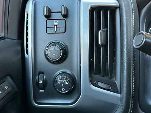 Used 2018 GMC Sierra 1500 SLT w/ SLT Premium Package image 40