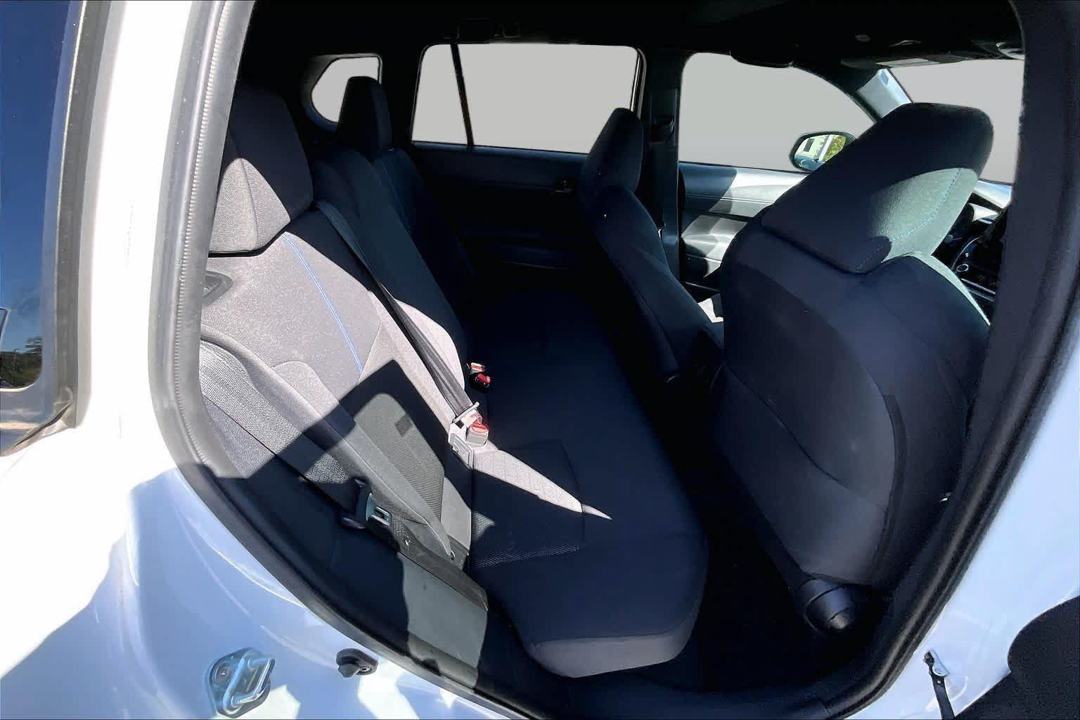 Used 2024 Toyota Corolla Cross AWD Hybrid image 18