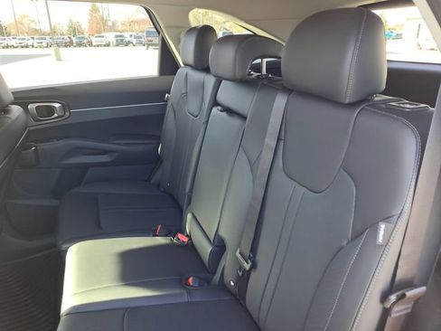 New 2026 Kia Sorento EX AWD/4WD image 19