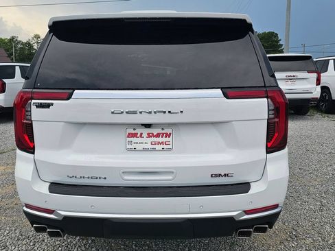 New 2026 GMC Yukon Denali w/ Sun & Power Step Package AWD/4WD image 4