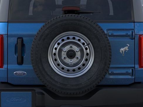 New 2025 Ford Bronco 2-Door AWD/4WD image 24