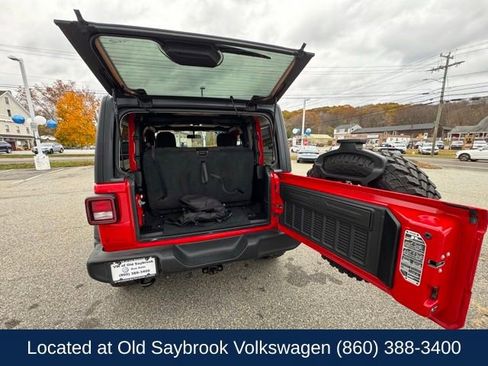 Used 2022 Jeep Wrangler Willys image 19