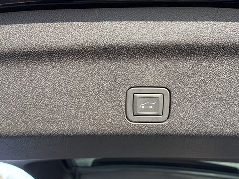 New 2026 Chevrolet Tahoe Z71 w/ Comfort Package image 32