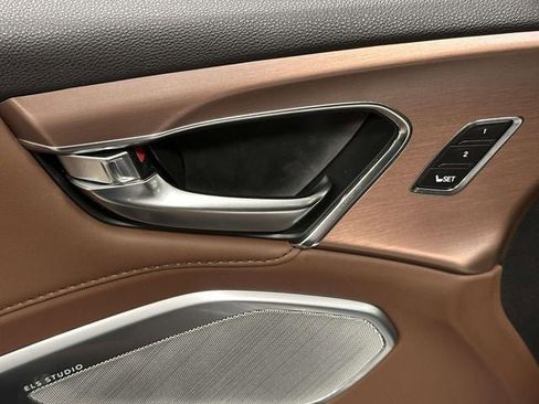 Used 2023 Acura RDX AWD w/ Technology Package image 16