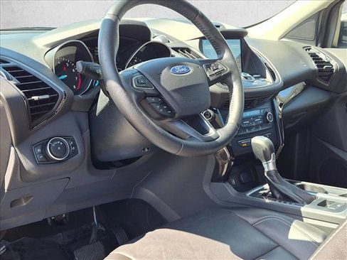 Used 2017 Ford Escape Titanium FWD image 10