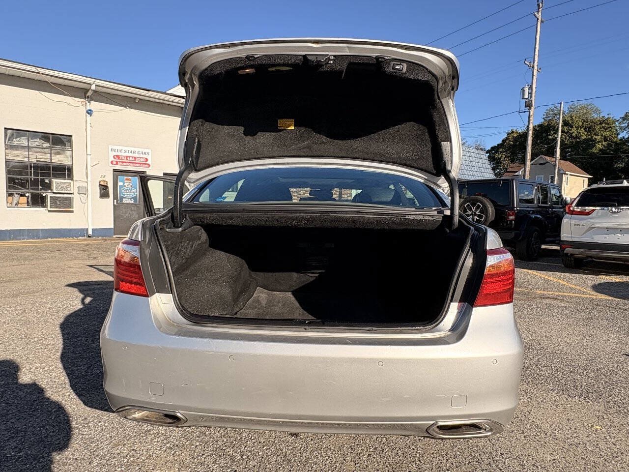 Used 2012 Lexus LS 460 AWD w/ Comfort Pkg image 28