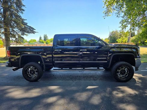 Used 2018 GMC Sierra 1500 SLT AWD/4WD image 7