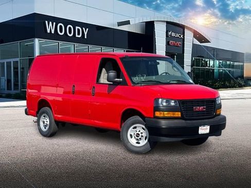 New 2026 GMC Savana 2500 Work Van image 1