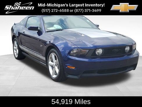 Used 2010 Ford Mustang GT RWD image 2