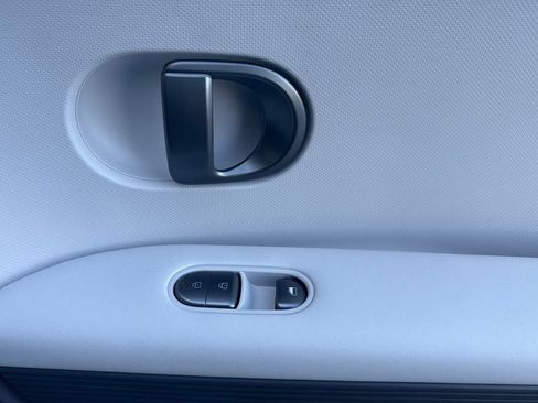 New 2026 Hyundai Ioniq 5 SE RWD image 19