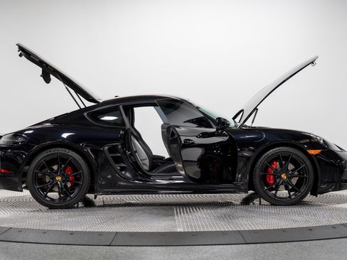 Used 2019 Porsche 718 Cayman GTS image 19