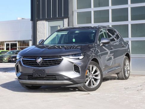 Used 2022 Buick Envision Avenir w/ Technology Package II image 3