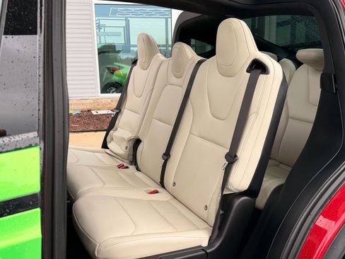 Used 2020 Tesla Model X Performance image 20