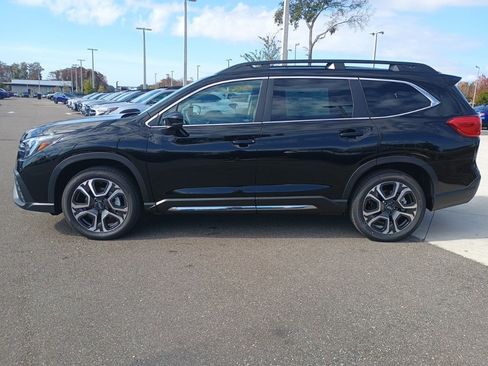 New 2026 Subaru Ascent Limited image 3