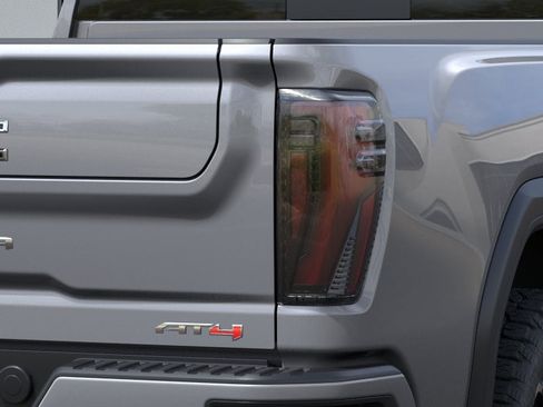 New 2026 GMC Sierra 2500 AT4 w/ AT4 Premium Plus Package AWD/4WD image 11