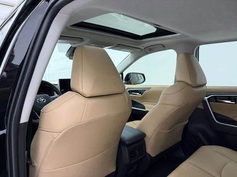 New 2025 Toyota RAV4 XLE Premium image 30